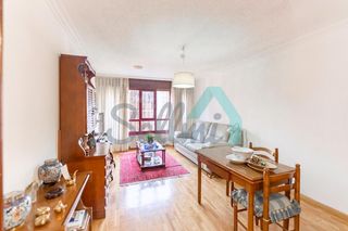 Miete Etagenwohnung  Pérez de ayala