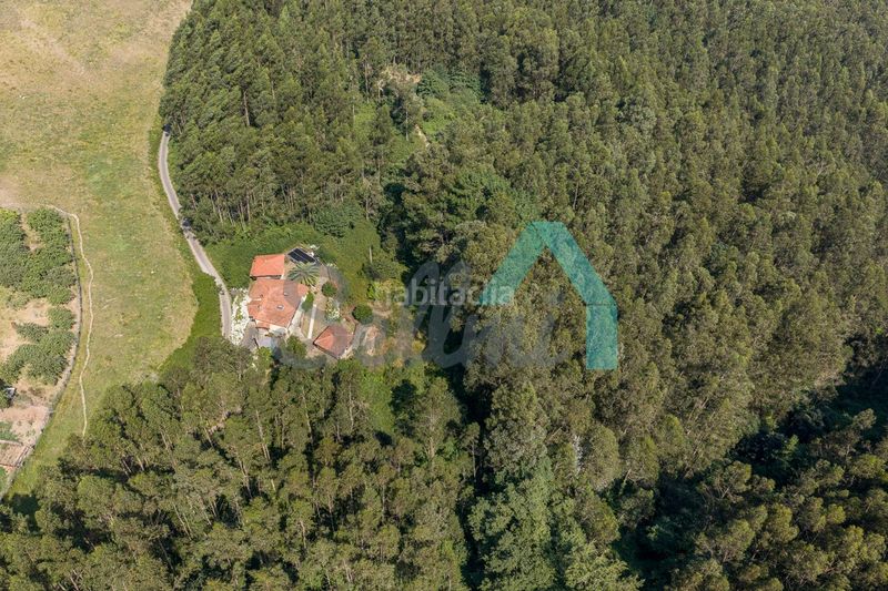 Foto 4857afa5-8ff5-44c7-9075-4c76d9b35ff6. Casa amb calefacció piscina a Pravia