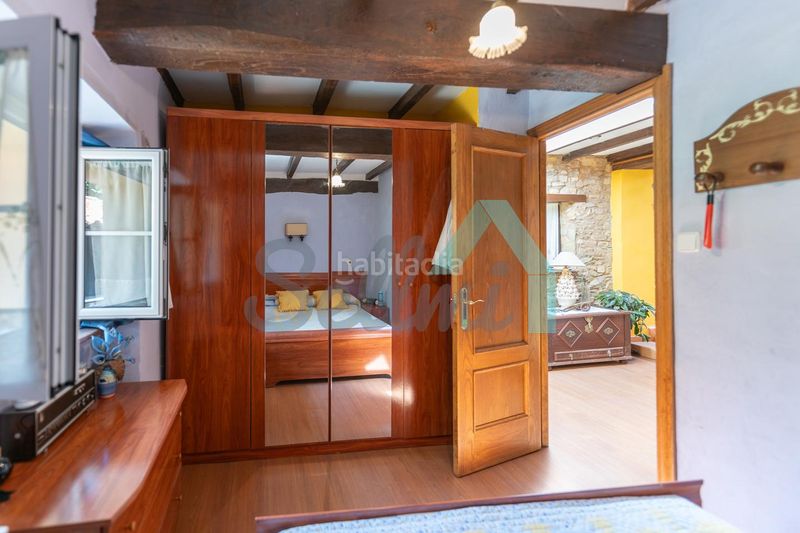 Foto 4db2a67f-5caa-425c-adf7-88153d8244c9. Casa amb calefacció piscina a Pravia