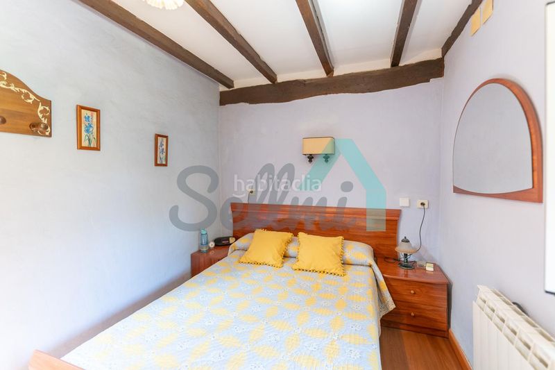 Foto 8f7a7b07-6b15-47f6-8d82-8e3b979f5efb. Casa amb calefacció piscina a Pravia
