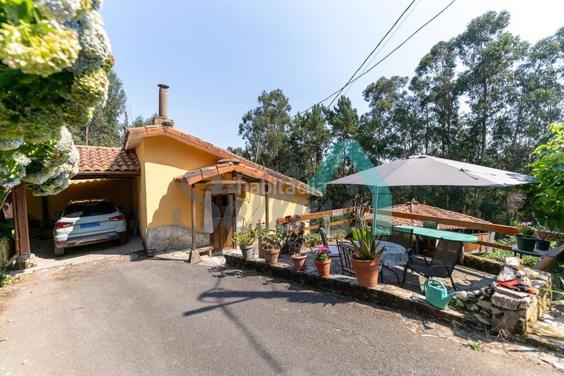 Foto d8082f87-c3e0-4e78-b326-ecd7f51b0144. Casa amb calefacció piscina a Pravia