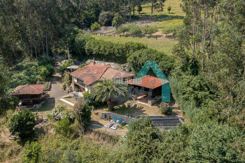 Foto e3679a49-41f8-413a-8ac3-5da1e13214df. Casa amb calefacció piscina a Pravia