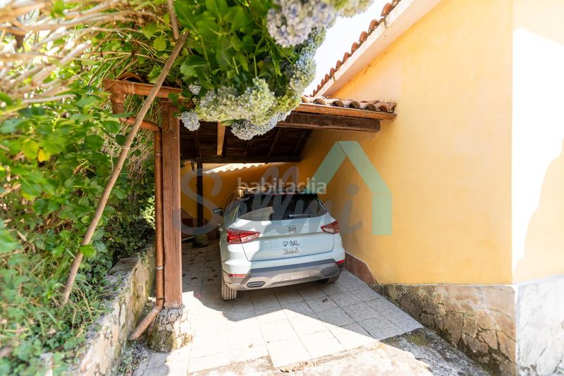 Foto e4eacc7c-0f81-49a7-b217-405bf59e1495. Casa amb calefacció piscina a Pravia