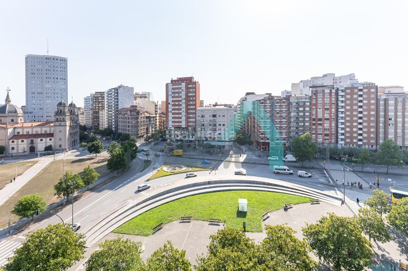 Foto da61c66a-4a24-4c4c-aa7f-c2135d00c894. Pis amb calefacció a Centro Gijón