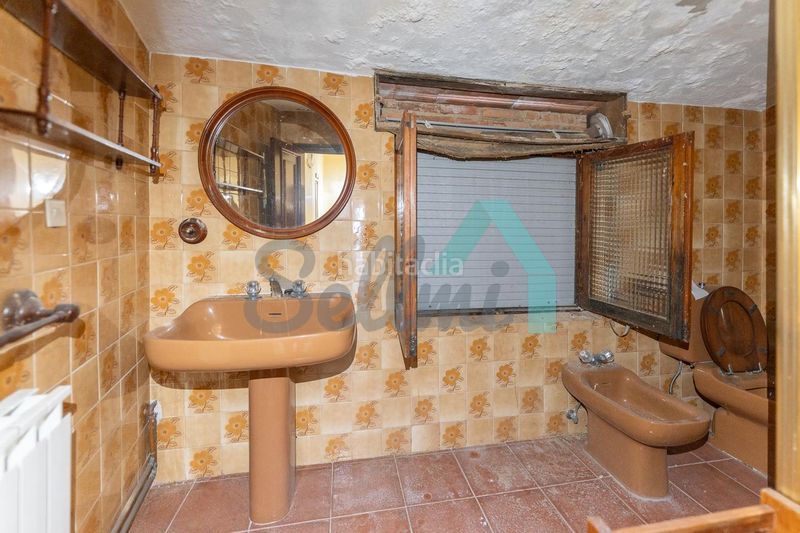 Foto 3b041ea6-3d77-4cb8-a5f2-a3cd470771e0. Casa amb calefacció aparcament a Cué-San Roque-Andrín Llanes