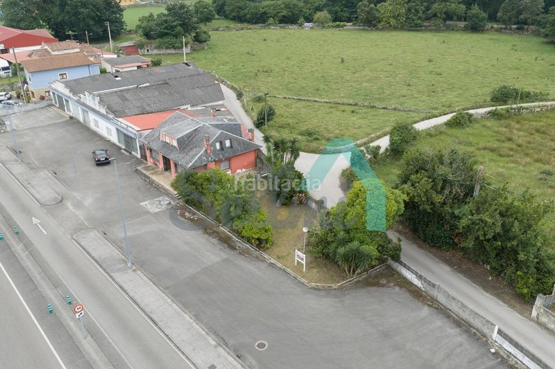 Foto bcb3bc25-6184-4ba5-b045-3914c3e592f4. Casa amb calefacció aparcament a Cué-San Roque-Andrín Llanes