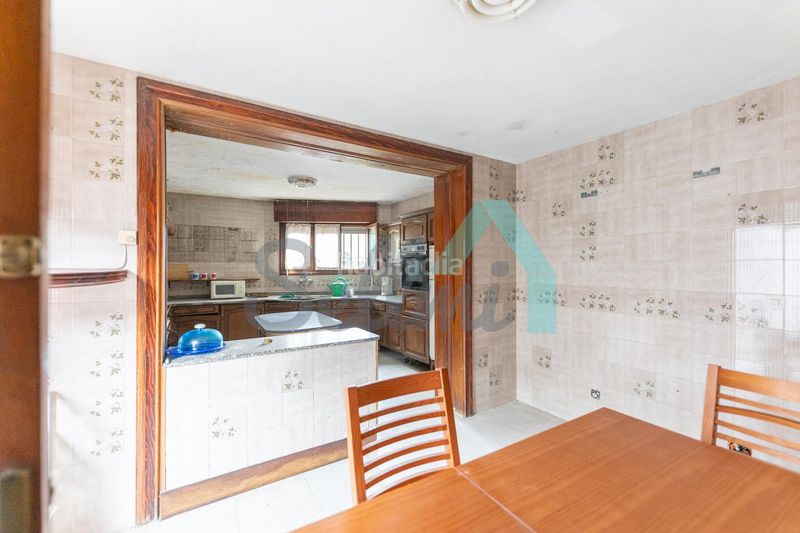Foto e544b011-4209-41e5-b23b-3d8a136e6855. Casa amb calefacció aparcament a Cué-San Roque-Andrín Llanes