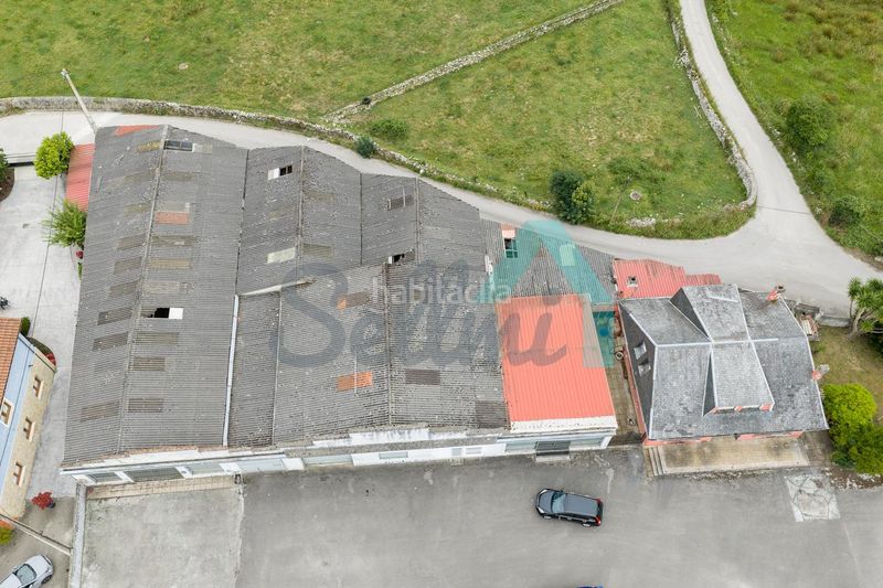 Foto fcf81e4f-ee37-4e2c-bb5d-2fde861d0c7f. Casa amb calefacció aparcament a Cué-San Roque-Andrín Llanes