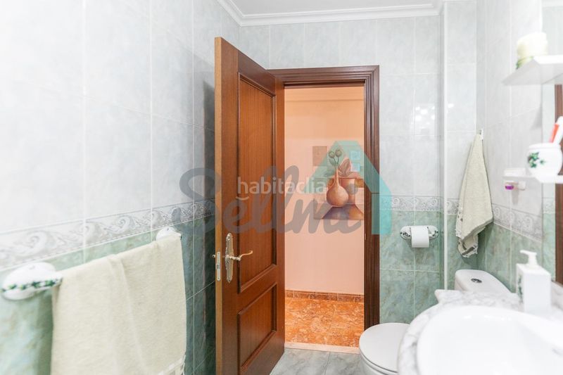 Foto 0c1e5bf8-9064-4e12-8130-9eb76909988d. Alquiler piso en Centro Gijón