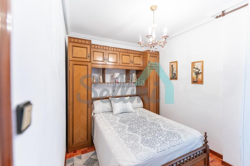Foto 1d9c82fb-f50a-4f70-b29f-20191cfcbe5e. Alquiler piso en Centro Gijón