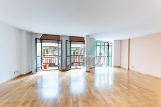 Büro  Calle covadonga