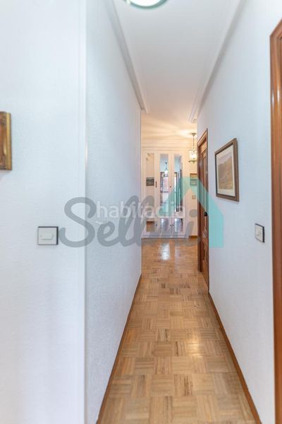 Foto cec9c22e-ee11-4ea9-ab7a-8f1e29db2503. Pis amb calefacció aparcament a Huca - La Cadellada Oviedo