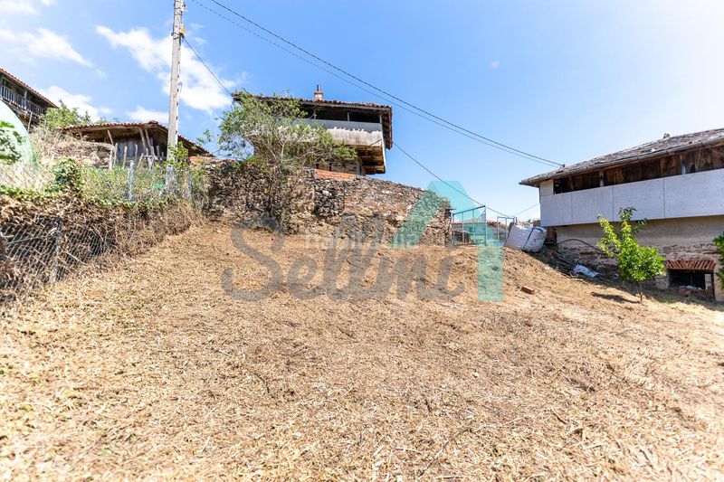 Foto 182d91ff-a20b-4343-9b81-f9d00a9dc99a. Casa a Tineo
