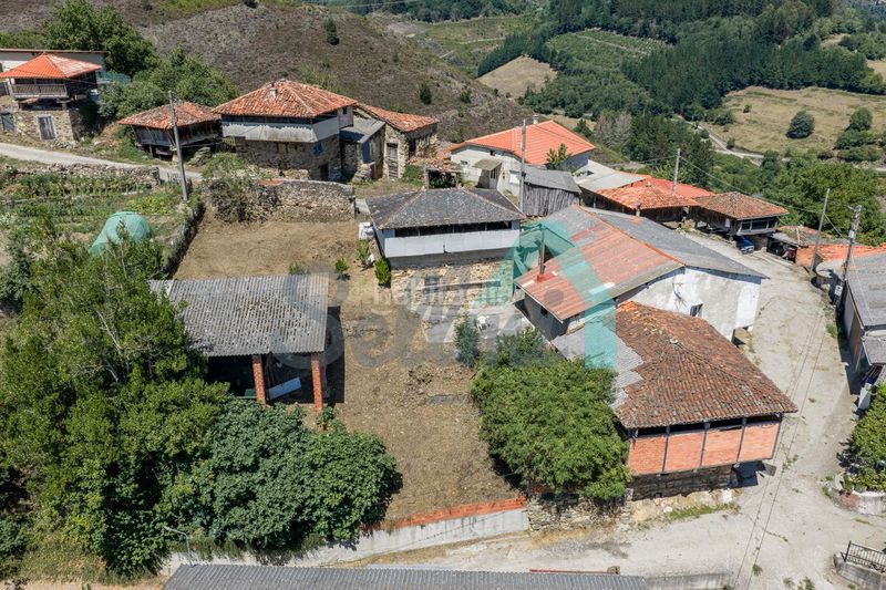 Foto 473b9ba9-e42c-4d40-845d-70da00a95ca8. Casa a Tineo