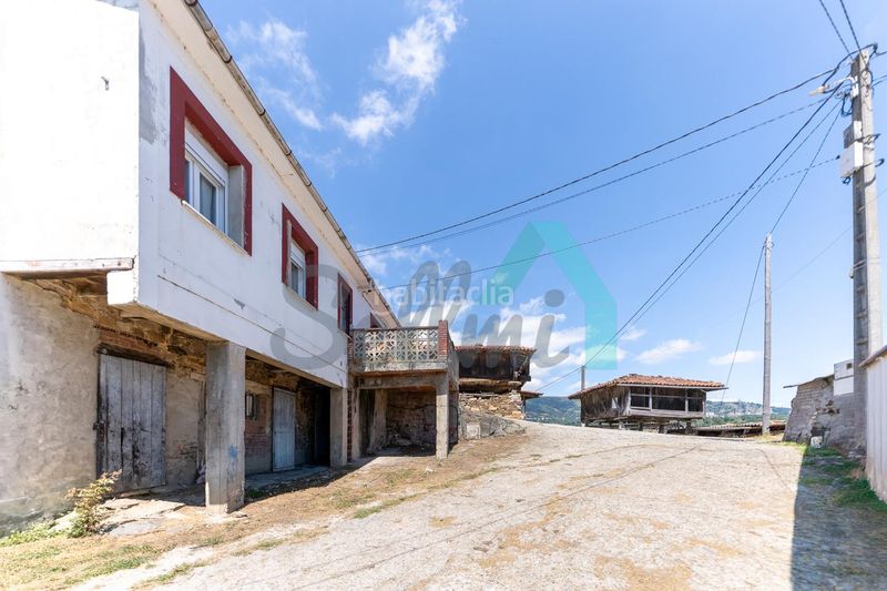 Foto 62521d7d-9cc5-48eb-a7d3-a7a747c3aa3a. Casa a Tineo