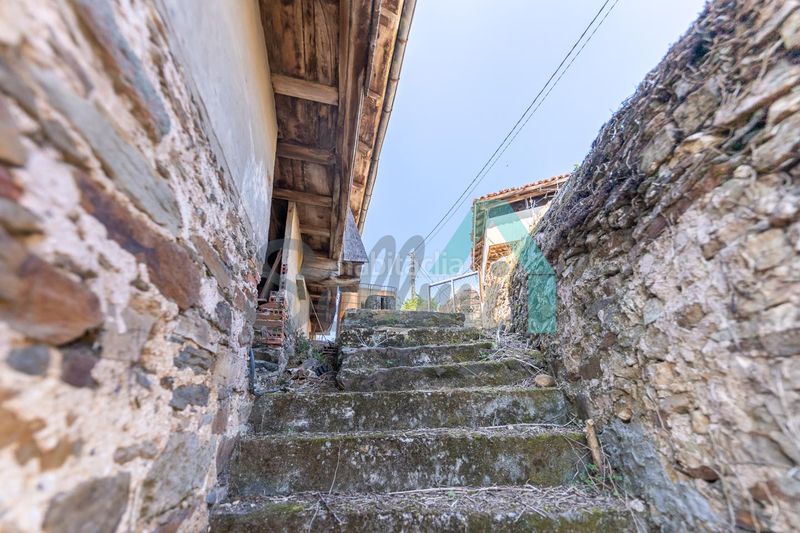 Foto 6f04461d-7008-40c3-9d5a-fb3aed9a9689. Casa a Tineo