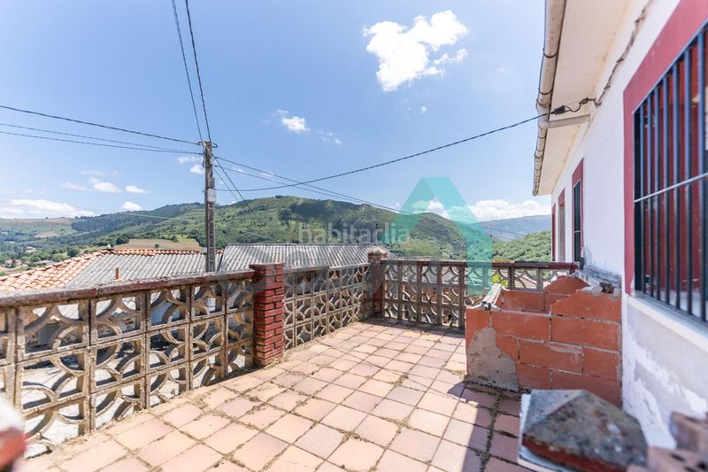Foto 71362efe-eb41-40c0-b4dd-b666523928e5. Casa a Tineo
