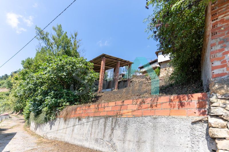Foto 7f81e1d1-7777-410c-8bdc-0b5615aeeec7. Casa a Tineo