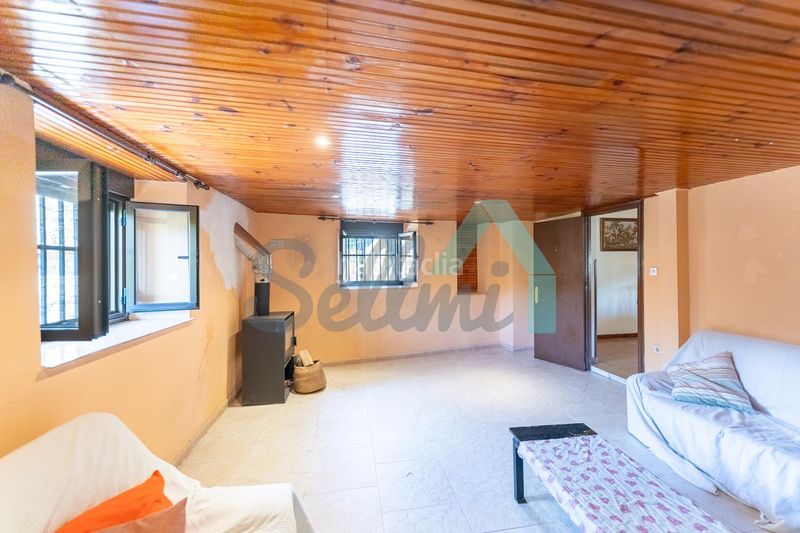 Foto 86710d03-c65c-4bf0-83bc-464c1cfca736. Casa a Tineo