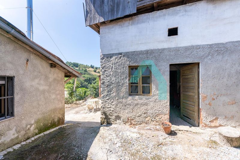 Foto 975be42d-13bd-4836-9403-8dfe7f3427e4. Casa a Tineo