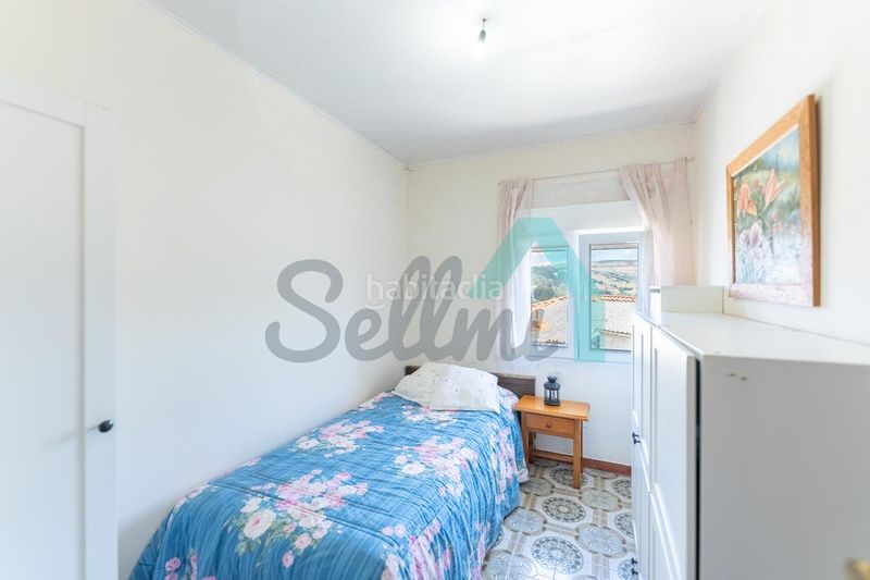 Foto ab4bca67-ffeb-45e1-bf0e-b75ce79f14f1. Casa a Tineo