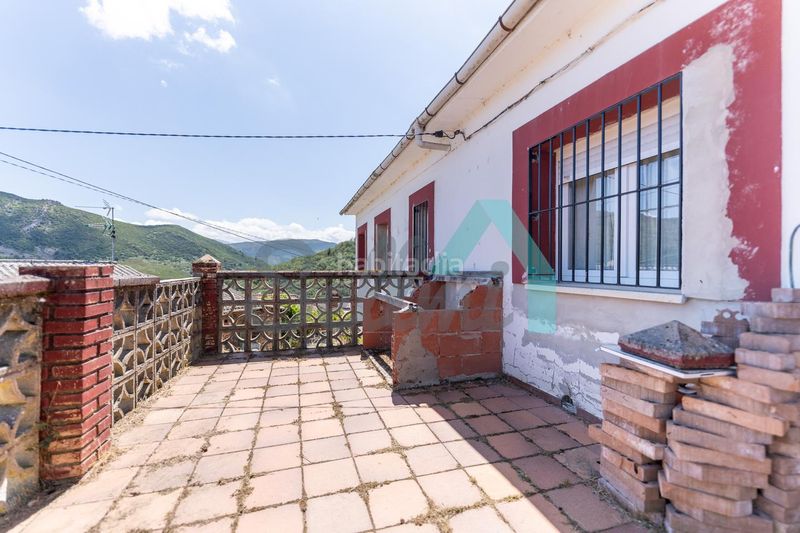 Foto b9bac436-9854-4e9a-90a2-411442f33cd8. Casa a Tineo
