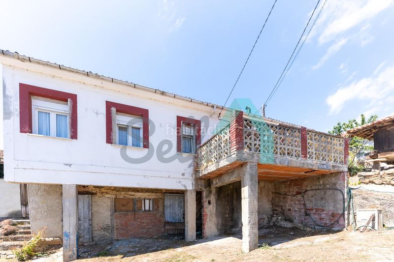 Foto e1223343-3499-4531-a820-cd20e2434063. Casa a Tineo