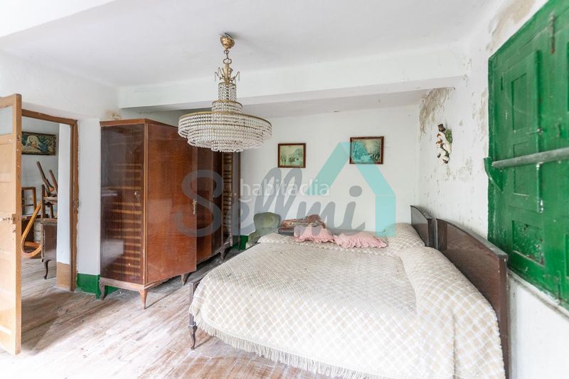 Foto e12eb4ec-d6d4-477c-95cb-b13ba906df32. Casa a Parroquias Sur - La Manjoya Oviedo