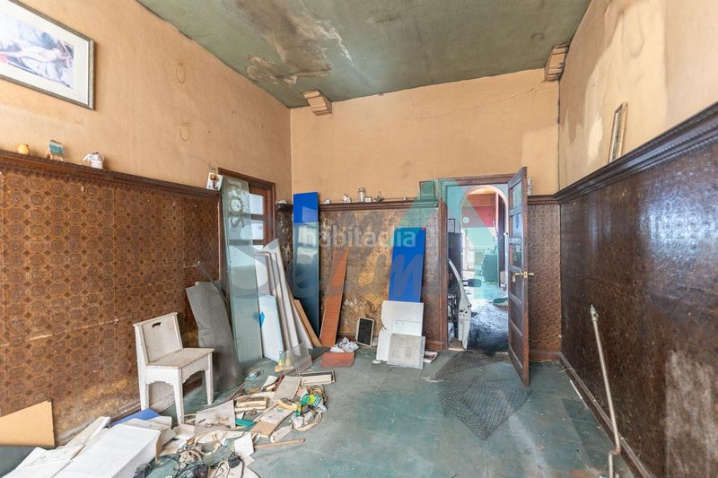 Foto 62ffad31-be2b-4415-837d-797a584153a6. Edificio en Pravia