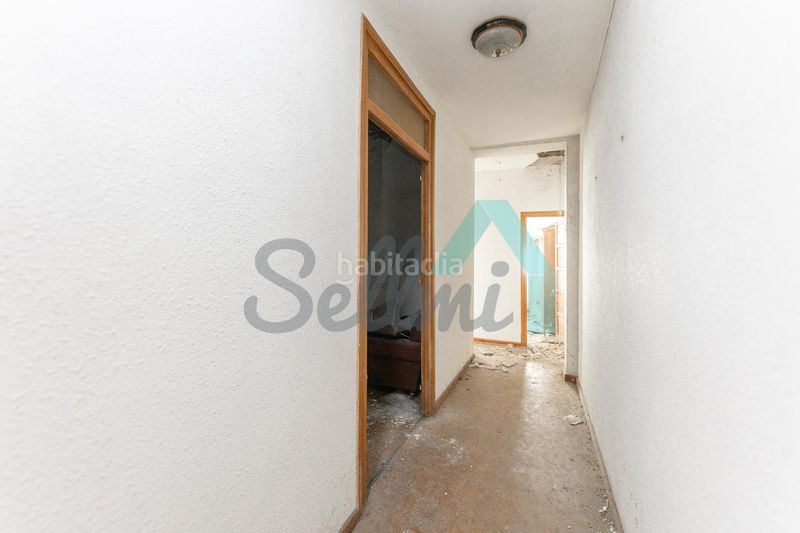 Foto 679a2c07-7cfb-4011-b79b-ea99c69ad06c. Edificio en Pravia