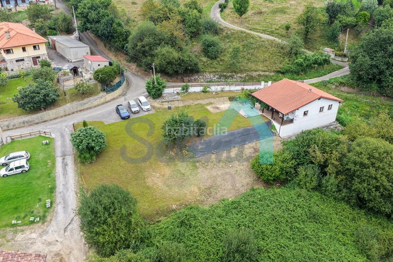 Foto 328e7aaf-95ea-4f13-a4d0-7d6f086473a5. Casa amb calefacció a Ribadesella