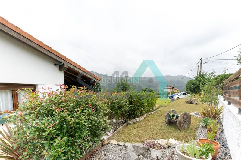 Foto bfffc6aa-89ea-429e-958c-4205ade1b25e. Casa amb calefacció a Ribadesella
