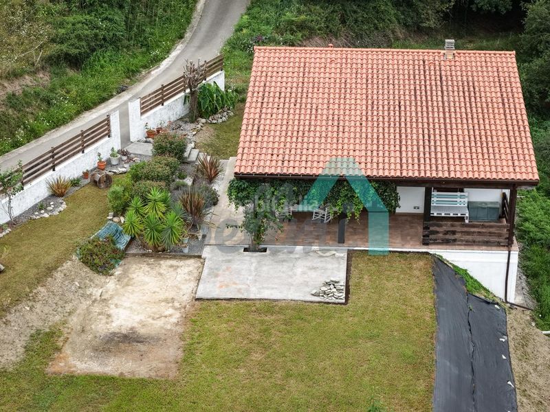 Foto c1e6c47f-ca22-4377-8056-90bcc359e920. Casa amb calefacció a Ribadesella