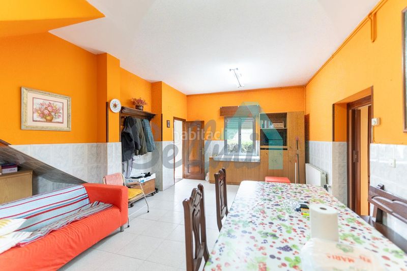 Foto 76ea52e5-d1b9-4387-a732-25814442f97e. Casa amb calefacció a Parroquias Norte - Naranco Oviedo