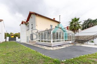 Location Maison  Calle del profesor pérez pimentel