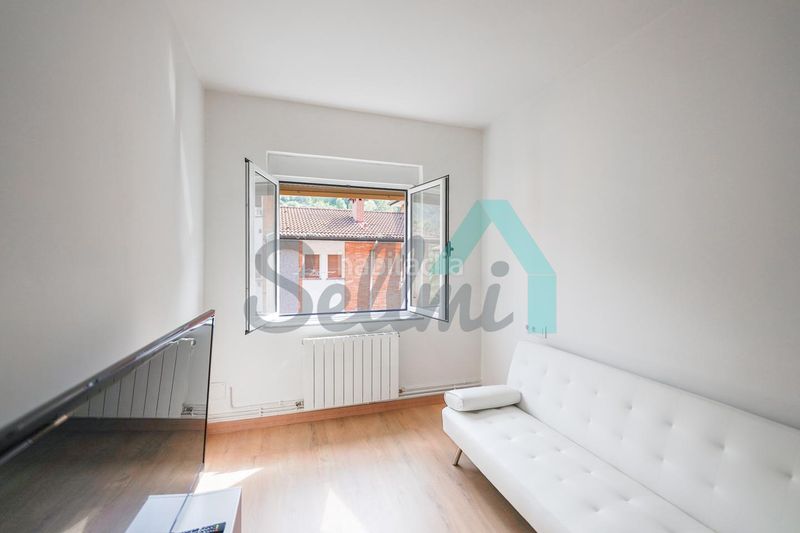 Foto cb312eb8-7d9a-4ae8-a370-f2986e9566f1. Piso en Morcín