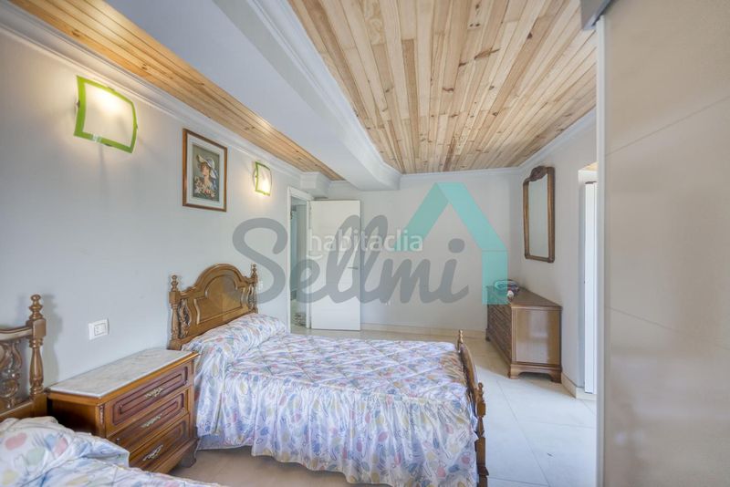 Foto c00b983c-8c93-476a-8d40-1318bebed140. Casa amb calefacció a Coaña