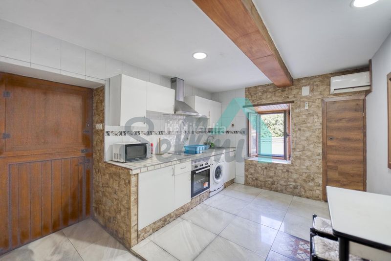 Foto f5a96ad1-a521-40e2-8762-6be73768eef0. Casa amb calefacció a Coaña