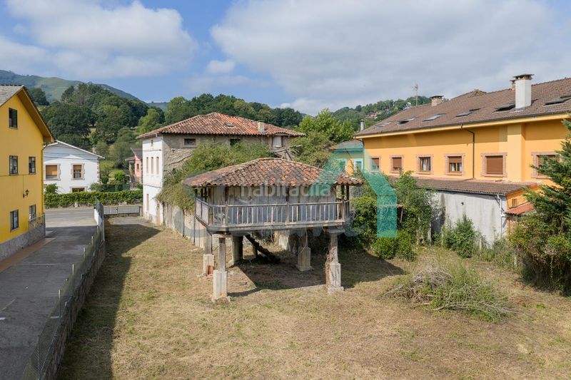 Foto b42353b2-86fe-48a0-8cc7-4810e3356d34. Casa a Cangas de Onís