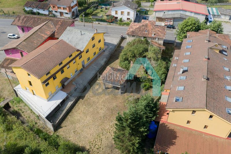 Foto c1cb2014-f163-455e-ac2a-13610cac274c. Casa a Cangas de Onís