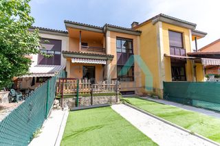 Reihenhaus  Urbanización río nalón