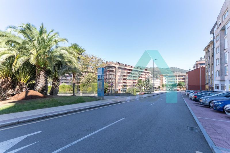 Foto dca2d1ee-4382-4ca2-83c6-a769e2af390c. Pis amb calefacció aparcament a La Ería Oviedo