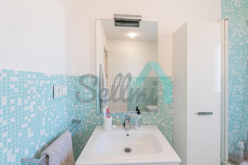 Foto f30d01a0-a7e5-4ba6-ba72-fe229f98faf7. Pis amb calefacció a Salesas - Foncalada - Campoamor Oviedo
