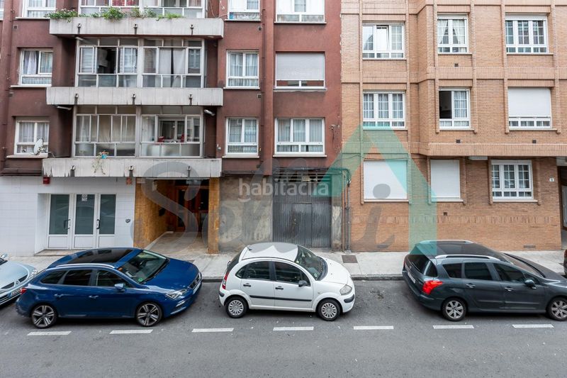 Foto 796a712d-ea6b-4563-9d80-04402ce94c73. Flat in La Calzada Gijón