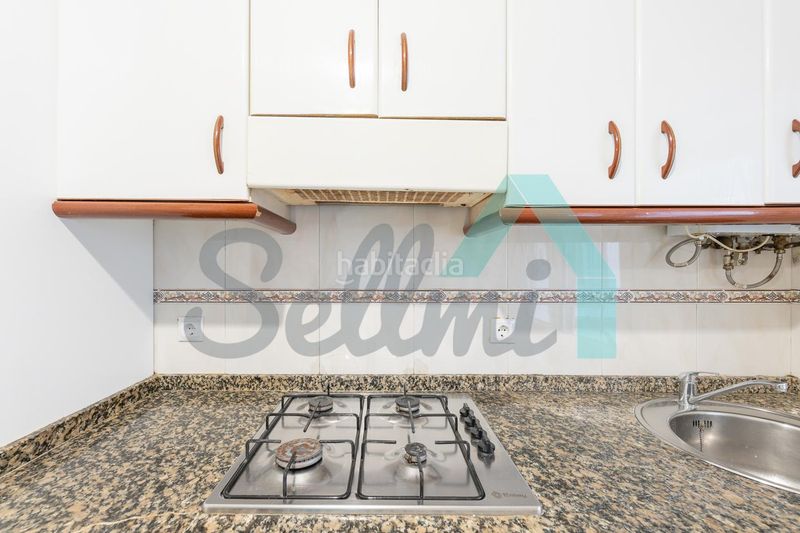 Foto a9368ed4-1a7b-403b-b22e-e1d5c4563793. Flat in La Calzada Gijón