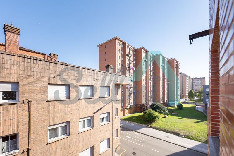 Foto e85a027e-6a9d-4bf5-bba5-de19ad9906a5. Flat with heating in Perchera Gijón