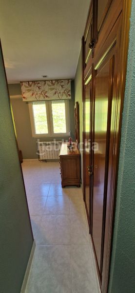 Foto d1f8a0d3-ff50-4070-92f7-c9396db6bb4e. Casa amb calefacció aparcament a Riosa