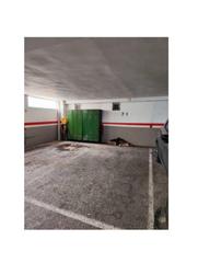 Aparcament cotxe a Milán - Pumarín. Plaza de garaje en c/ llano ponte
