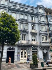 Pis en Salesas - Foncalada - Campoamor. Piso en la calle ura