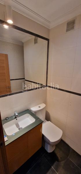 Foto e063f7bb-263c-4f86-9187-e78f22c105fa. Casa pareada en Centro Avilés